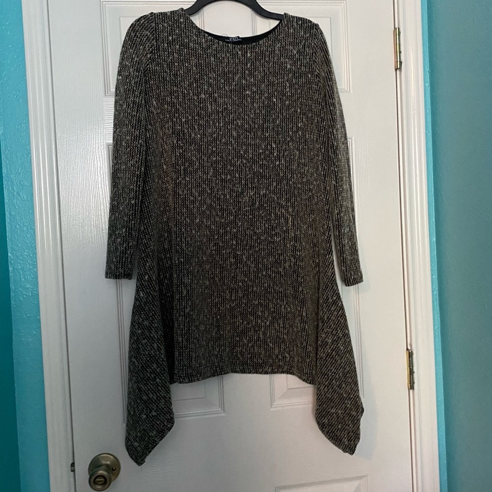 Zen Italy-Fashion Women's Dress MEDIUM